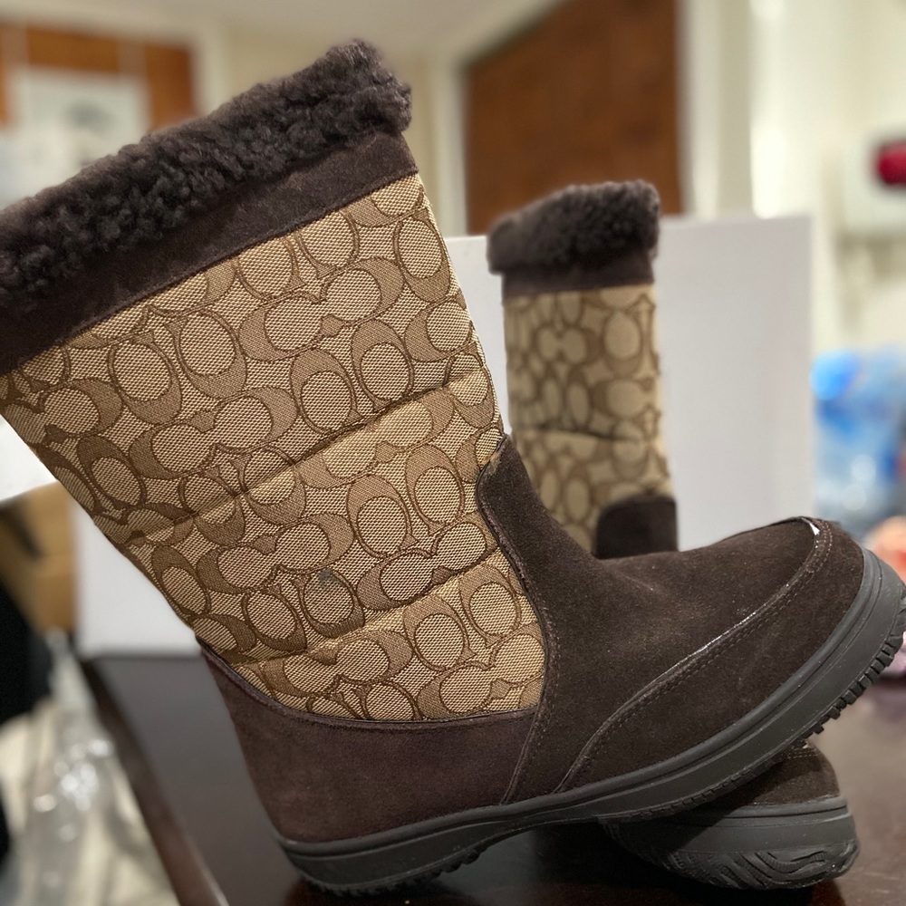 Coach slow/rain boots Brown suede - Picture 3 of 4